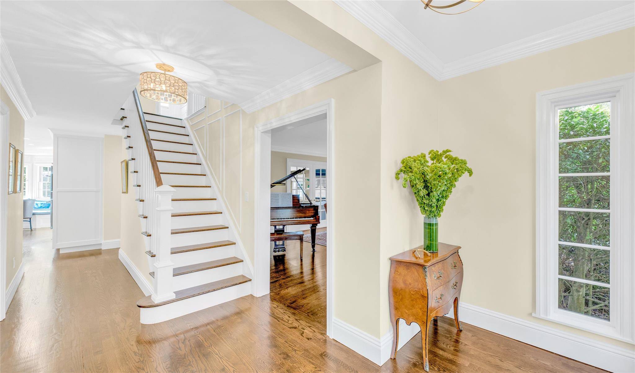 Manhasset, NY 11030,60 Longridge RD