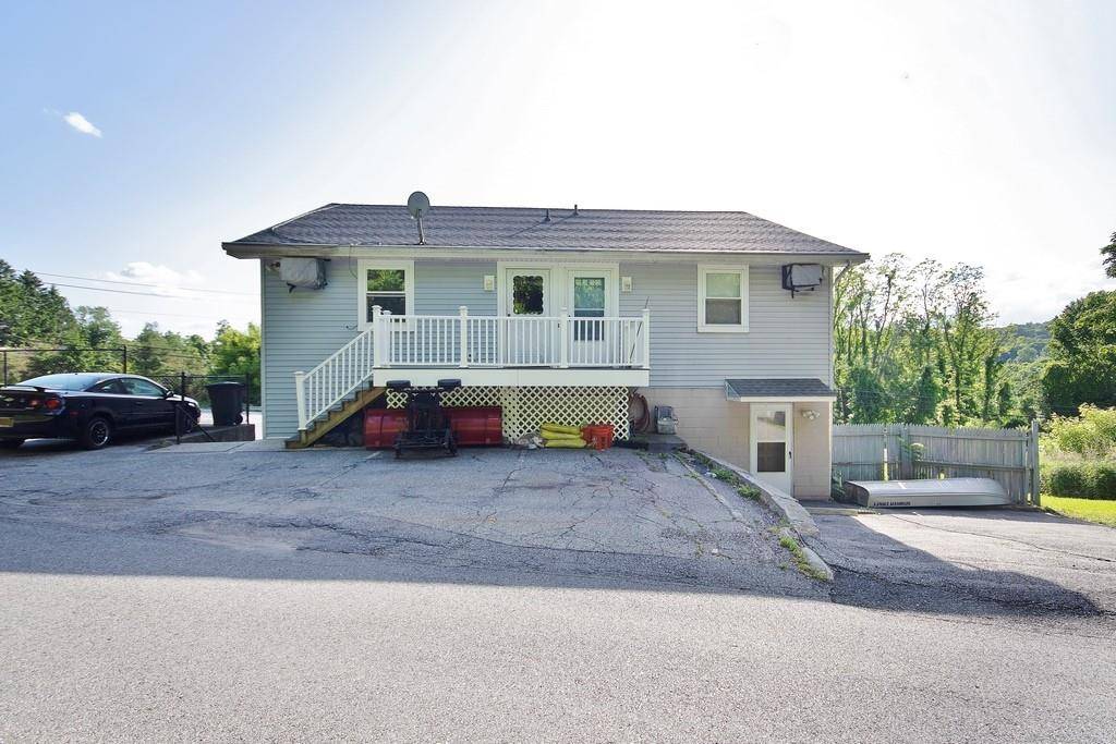 Brewster, NY 10509,2058 Route 22