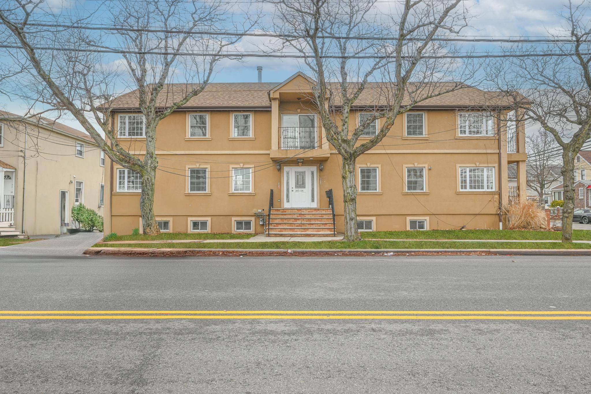 Queens Village, NY 11413,145-06 225th ST