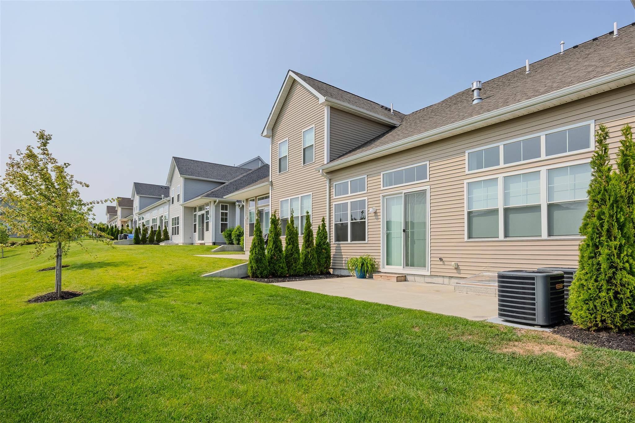 Yaphank, NY 11980,308 Silver Timber DR #308