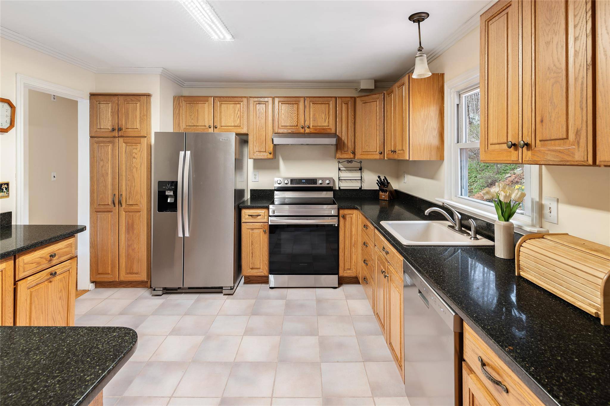 Garrison, NY 10524,479 Sprout Brook RD