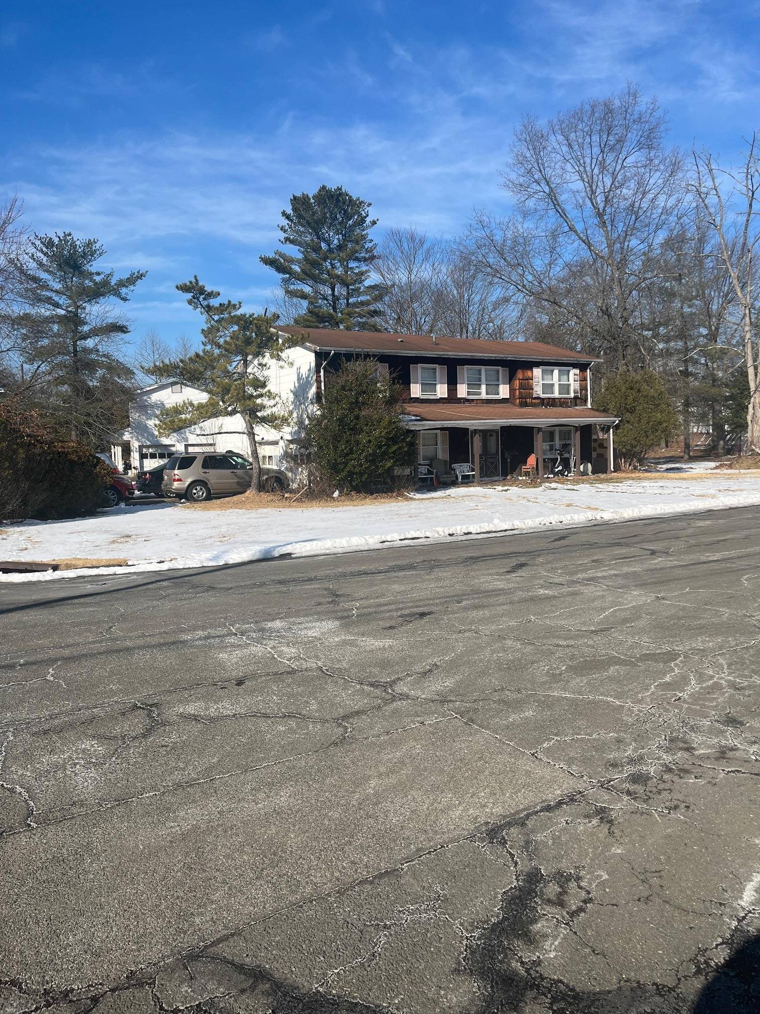 Spring Valley, NY 10977,15 Stella DR