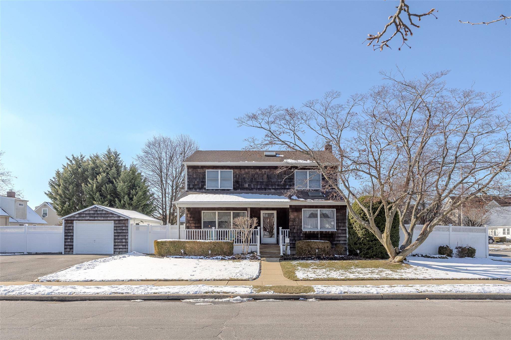 Merrick, NY 11566,115 State ST