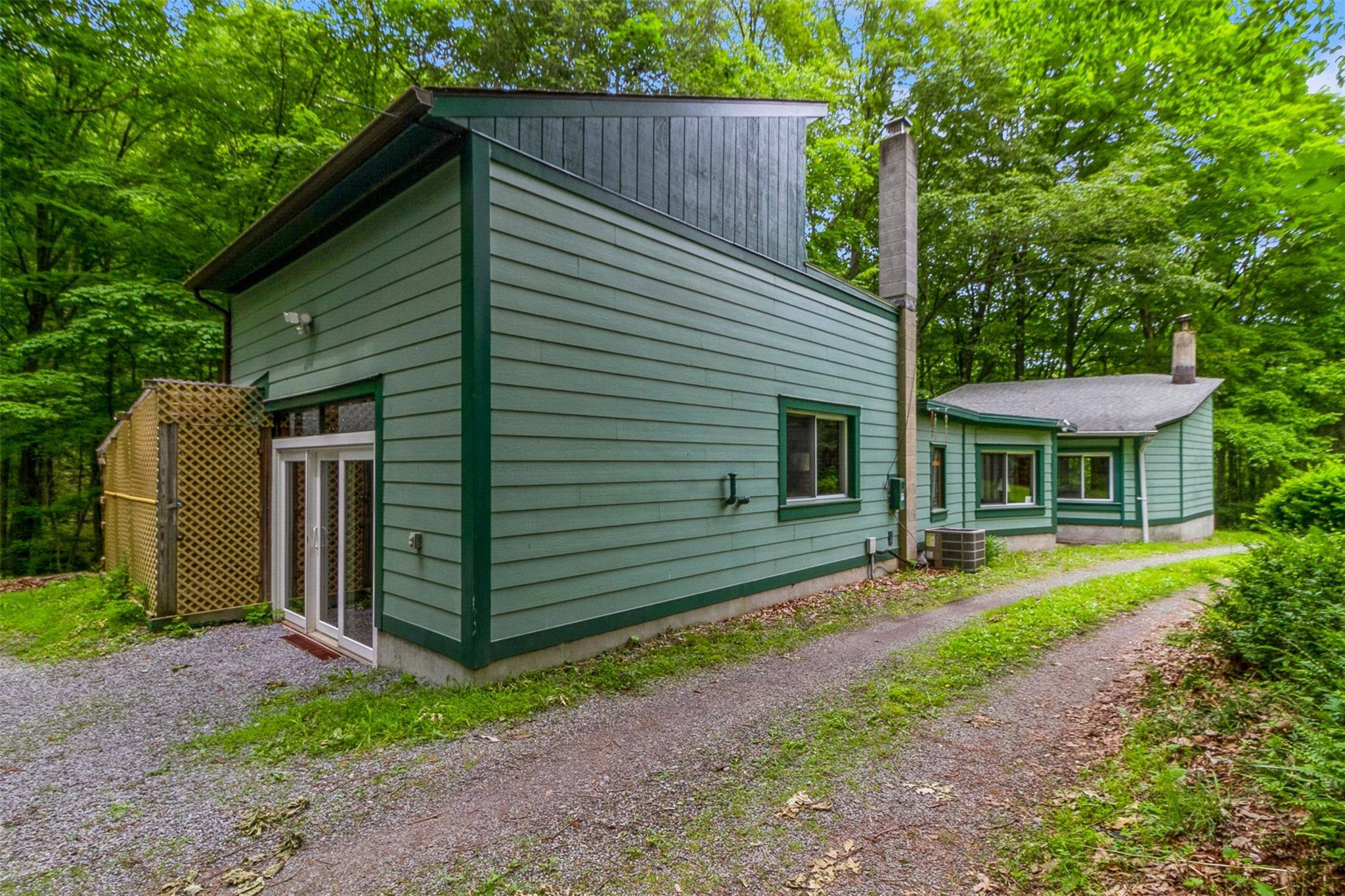 Somers, NY 10589,13 Hilldale AVE