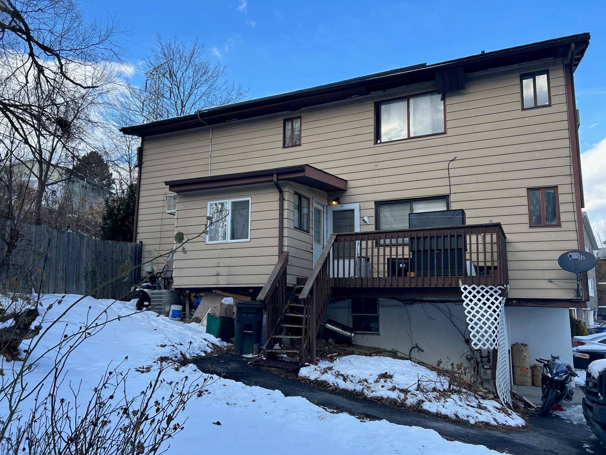 Nanuet, NY 10954,16 Spring Brook RD