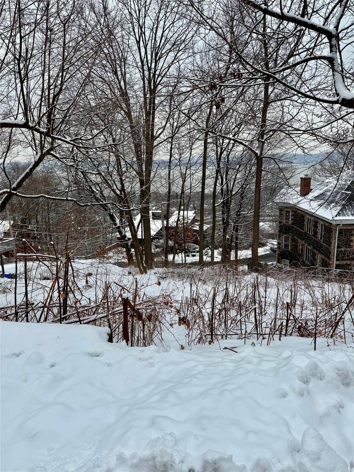 Nyack, NY 10960,7 Berachah AVE