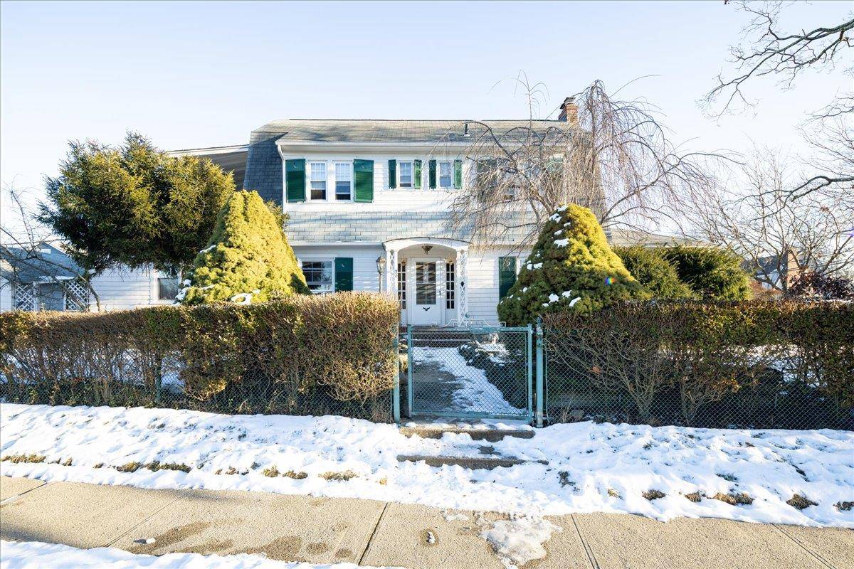 Lynbrook, NY 11563,36 Birch ST