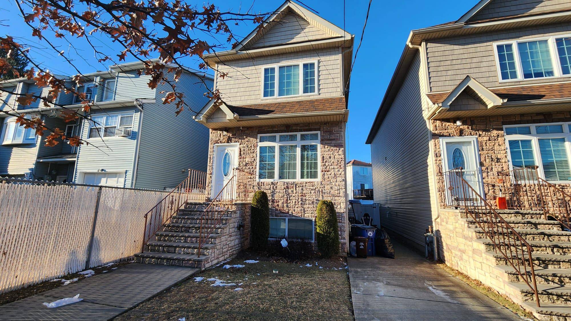 Staten Island, NY 10314,52 Wild AVE