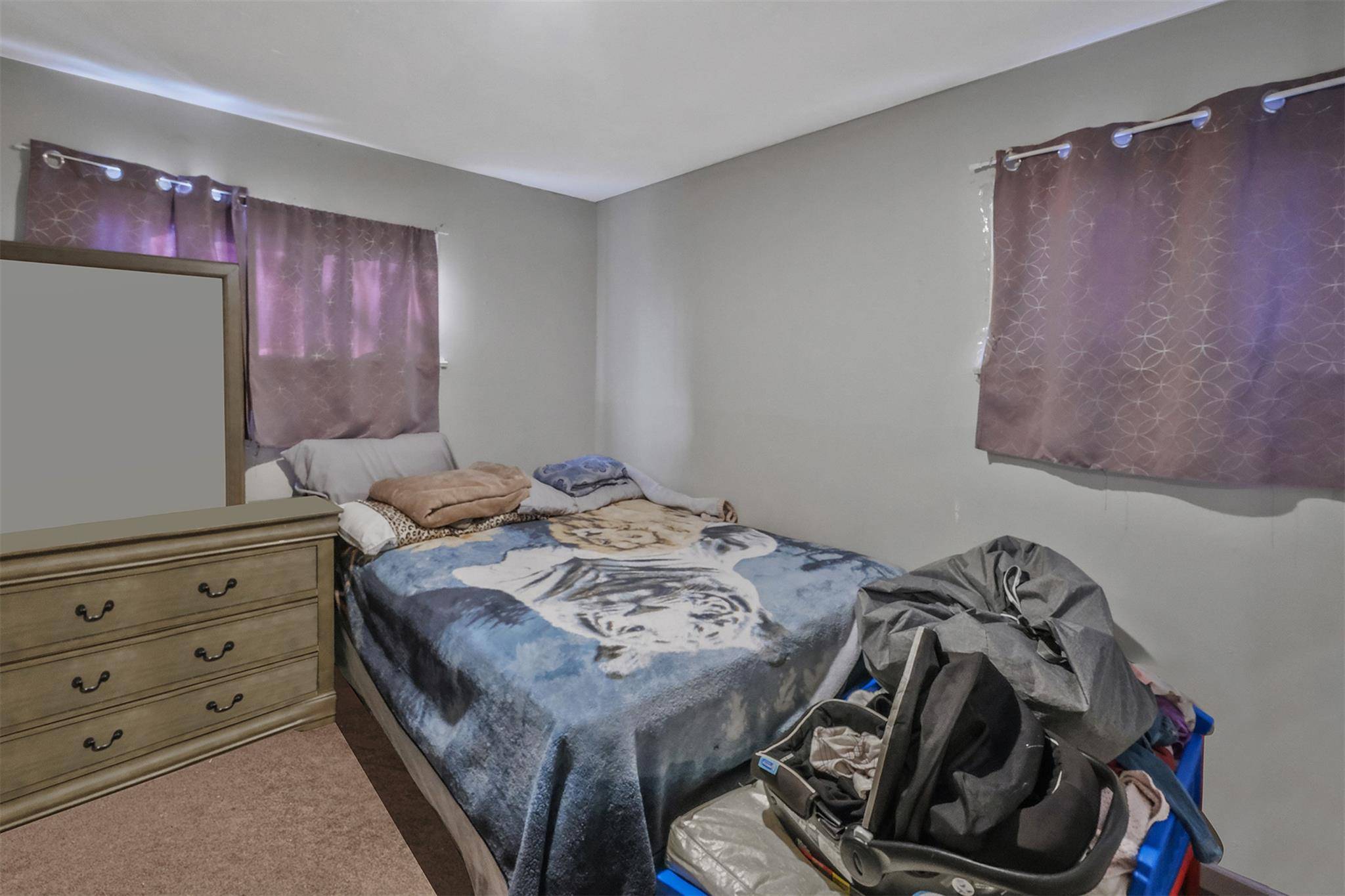 Bellport, NY 11713,823 Walker AVE