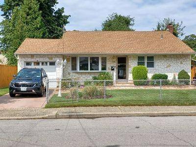 West Hempstead, NY 11552,536 Hopatcong AVE