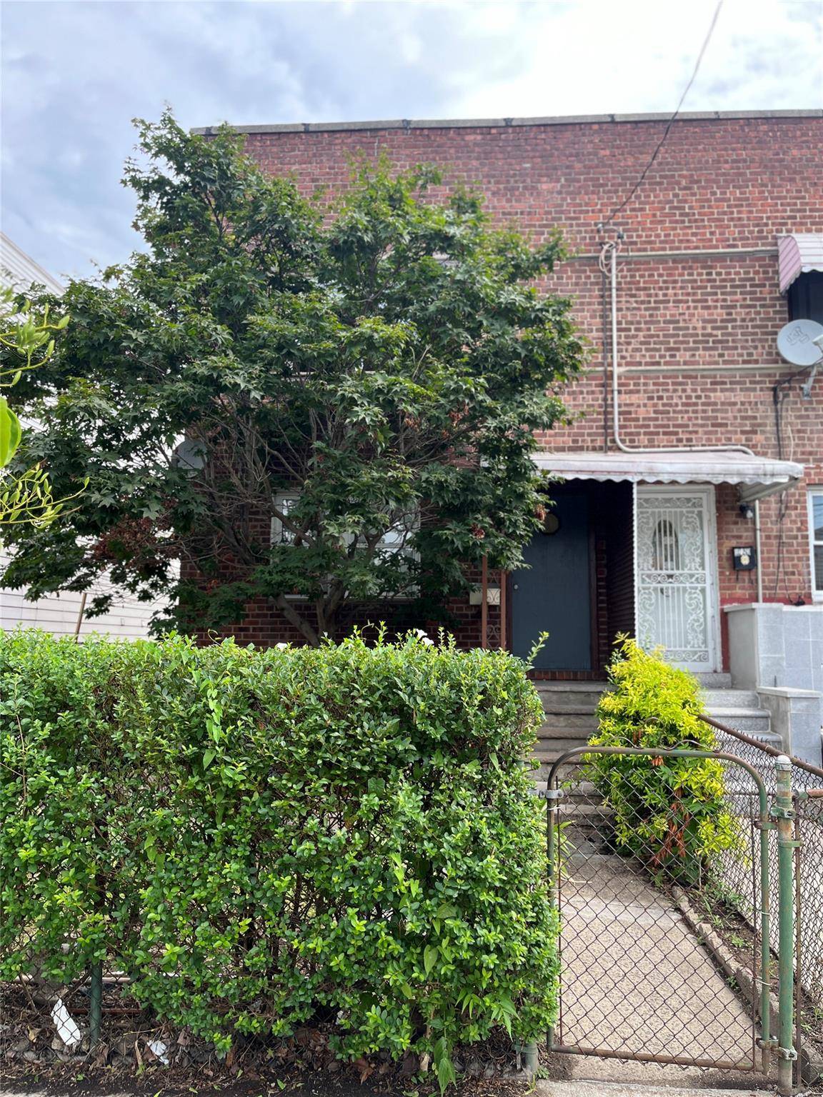 Bronx, NY 10466,1221 E 223rd ST