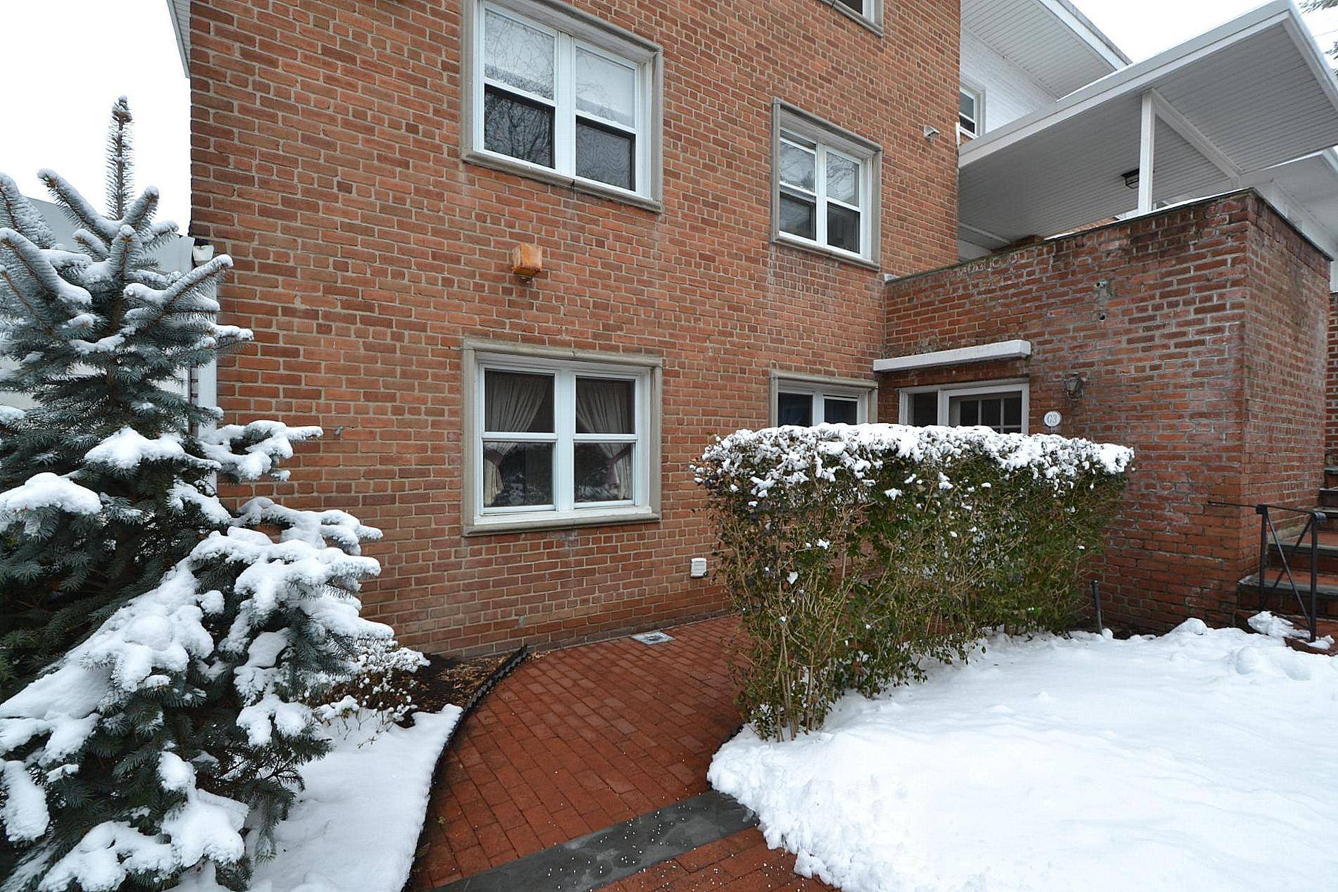 Great Neck, NY 11021,200 S Middle Neck RD #G3