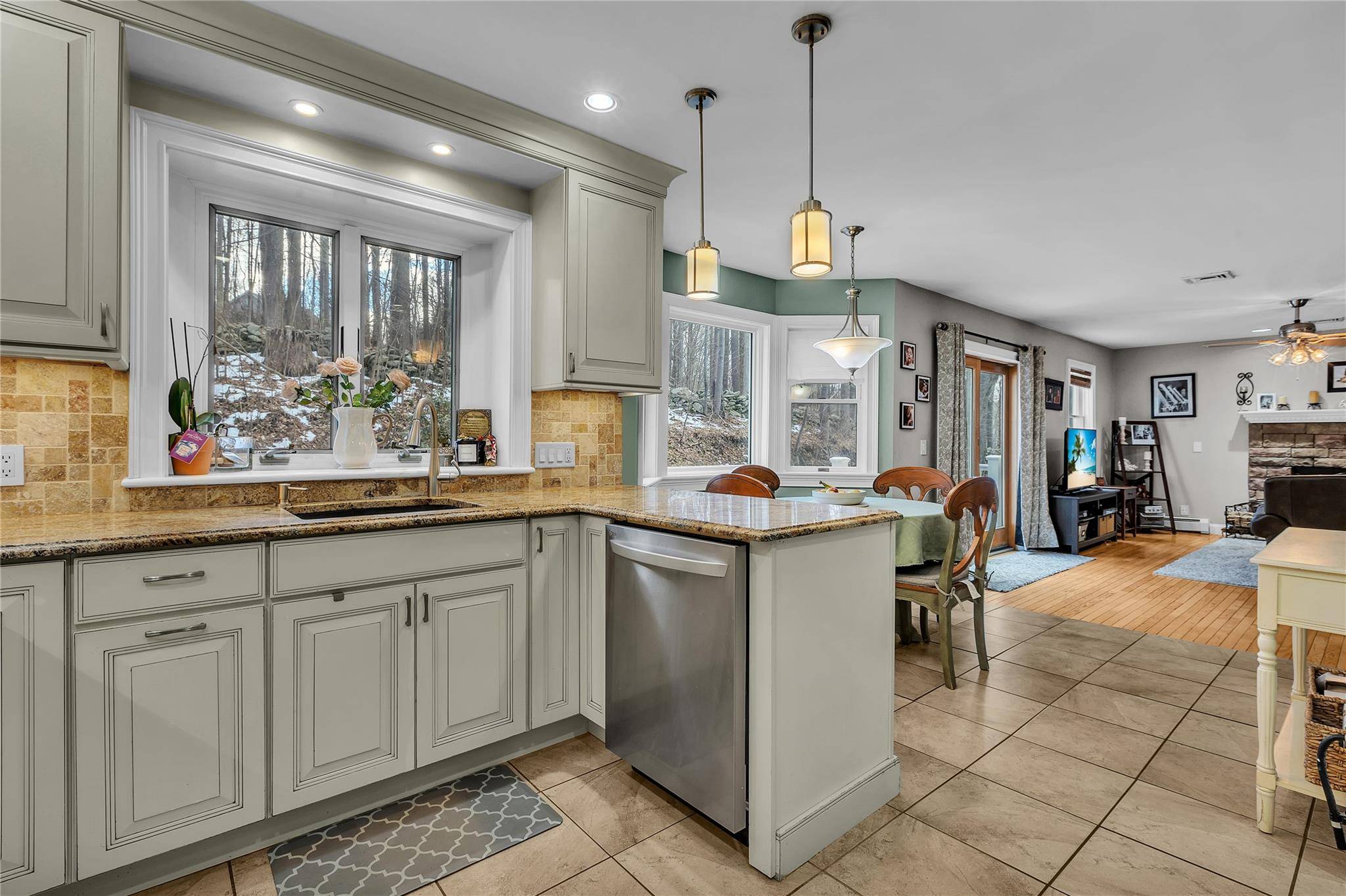 Mountainville, NY 12518,10 Berry HL