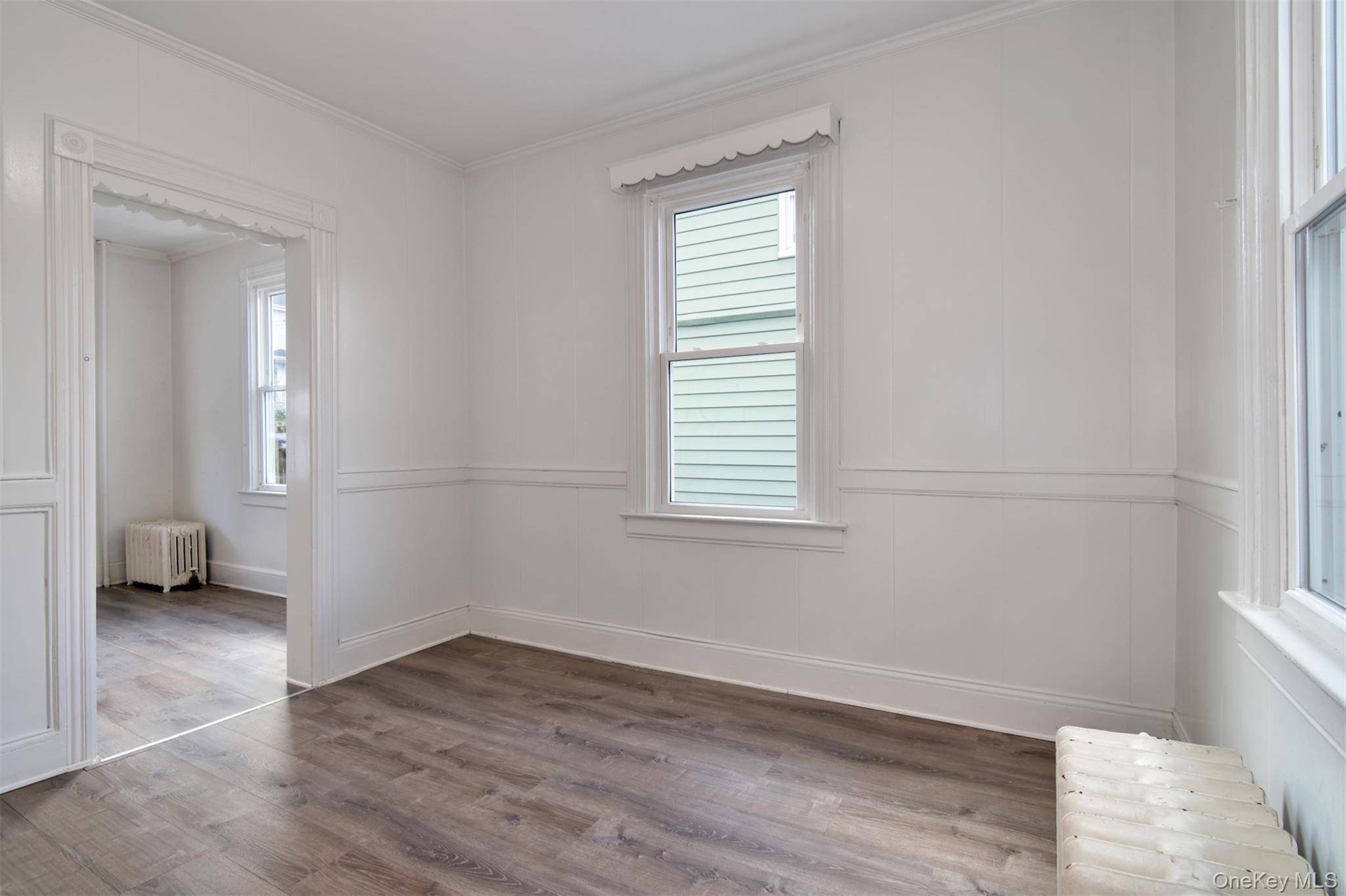 White Plains, NY 10606,130 Trenton AVE