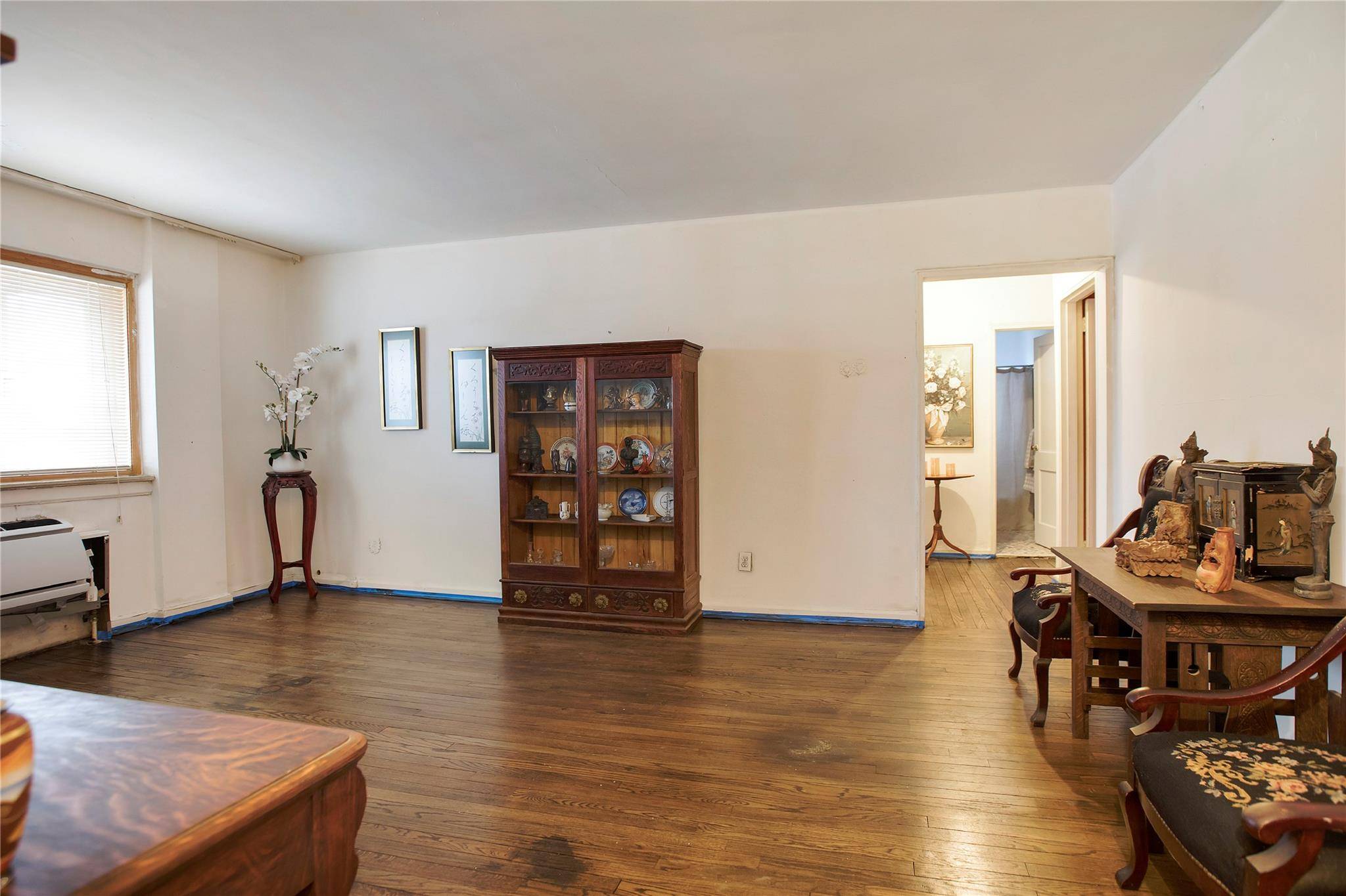 Howard Beach, NY 11414,88-31 Shore Pkwy #29
