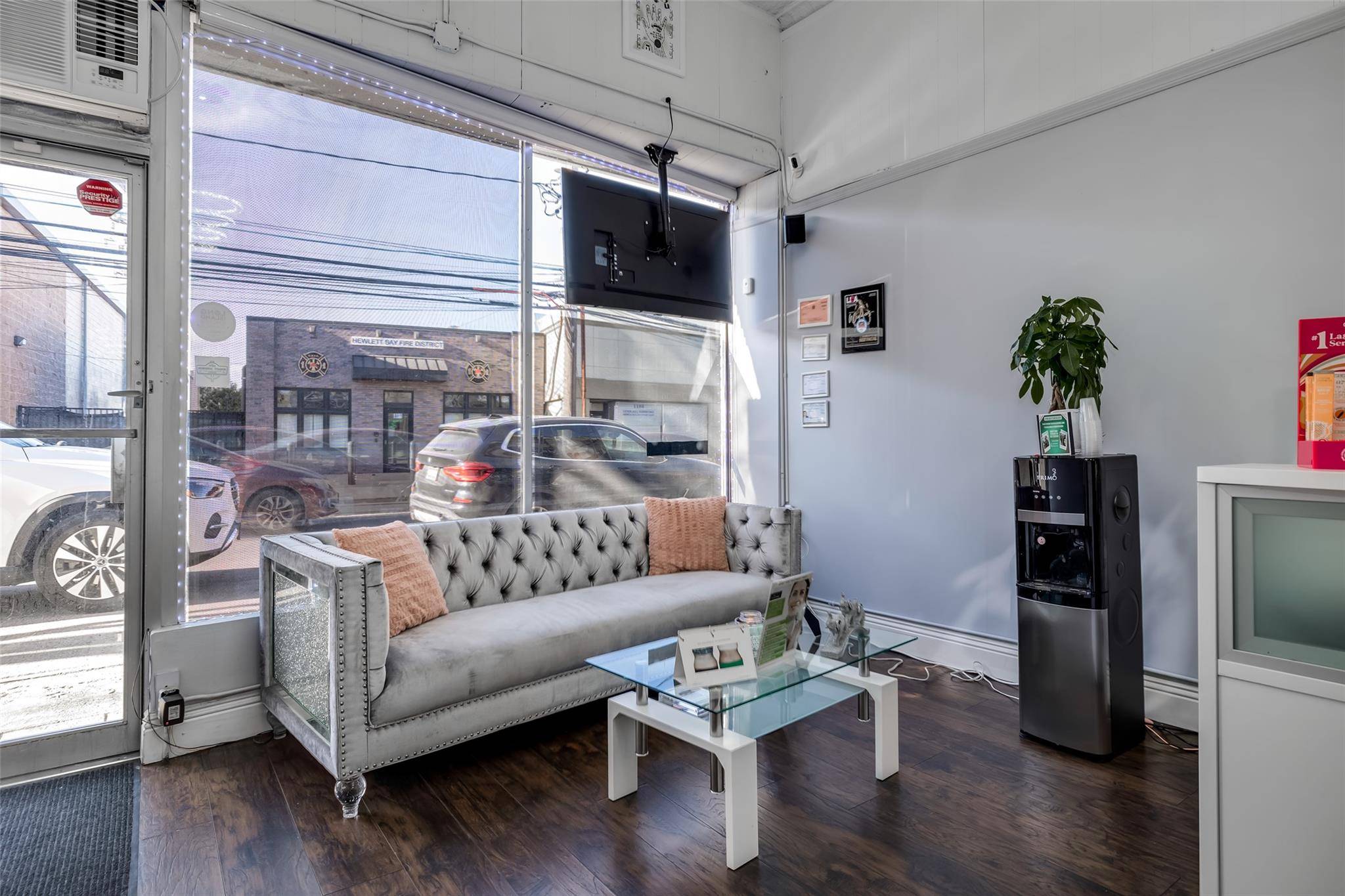 Hewlett, NY 11557,1177-1183 Broadway