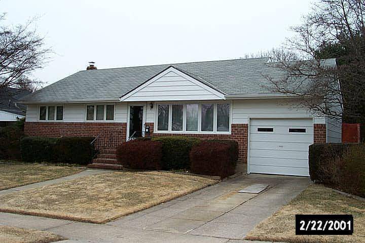 Old Bethpage, NY 11804,32 Sherman RD