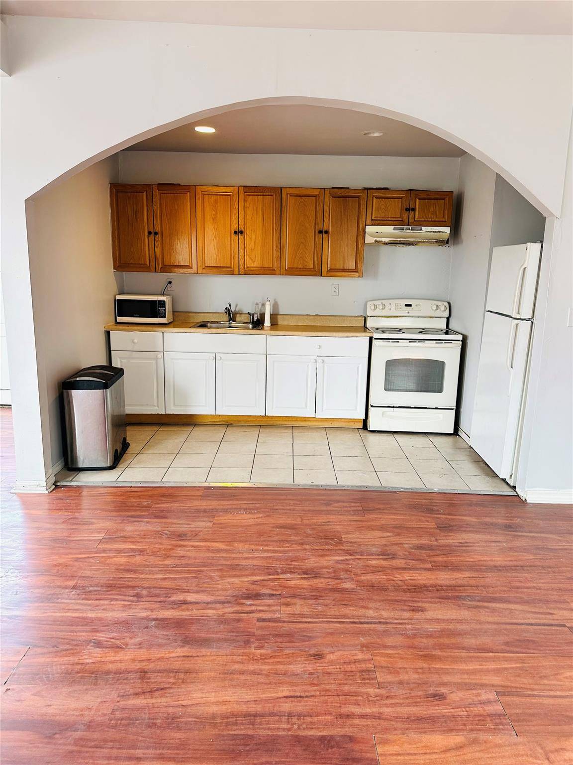 Rosedale, NY 11422,134-21 233rd ST