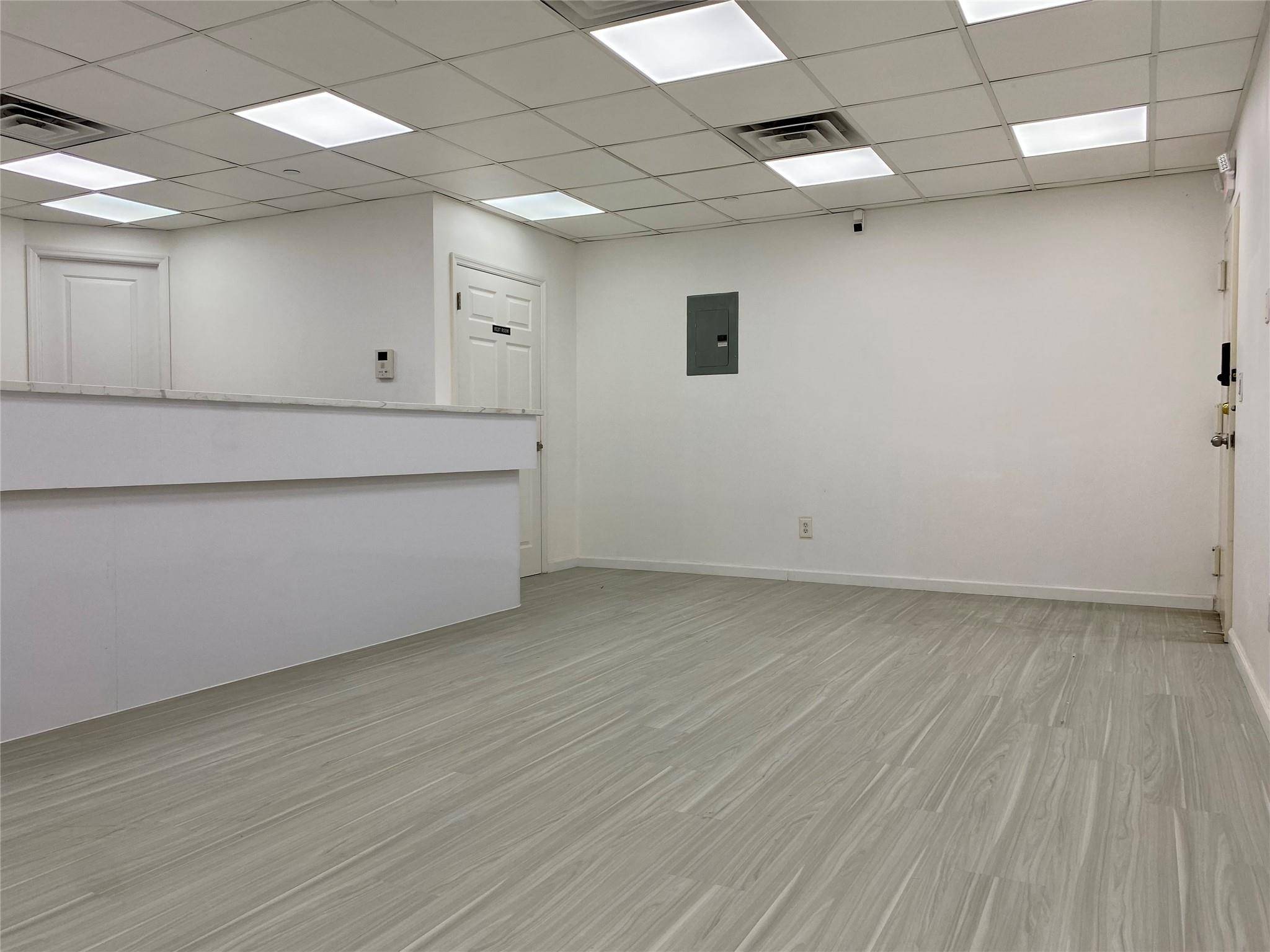 Flushing, NY 11355,134-43 Maple Ave #C1B