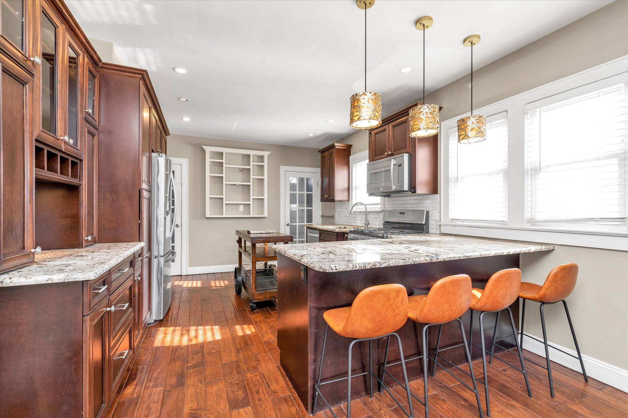 Lynbrook, NY 11563,1 Crab AVE