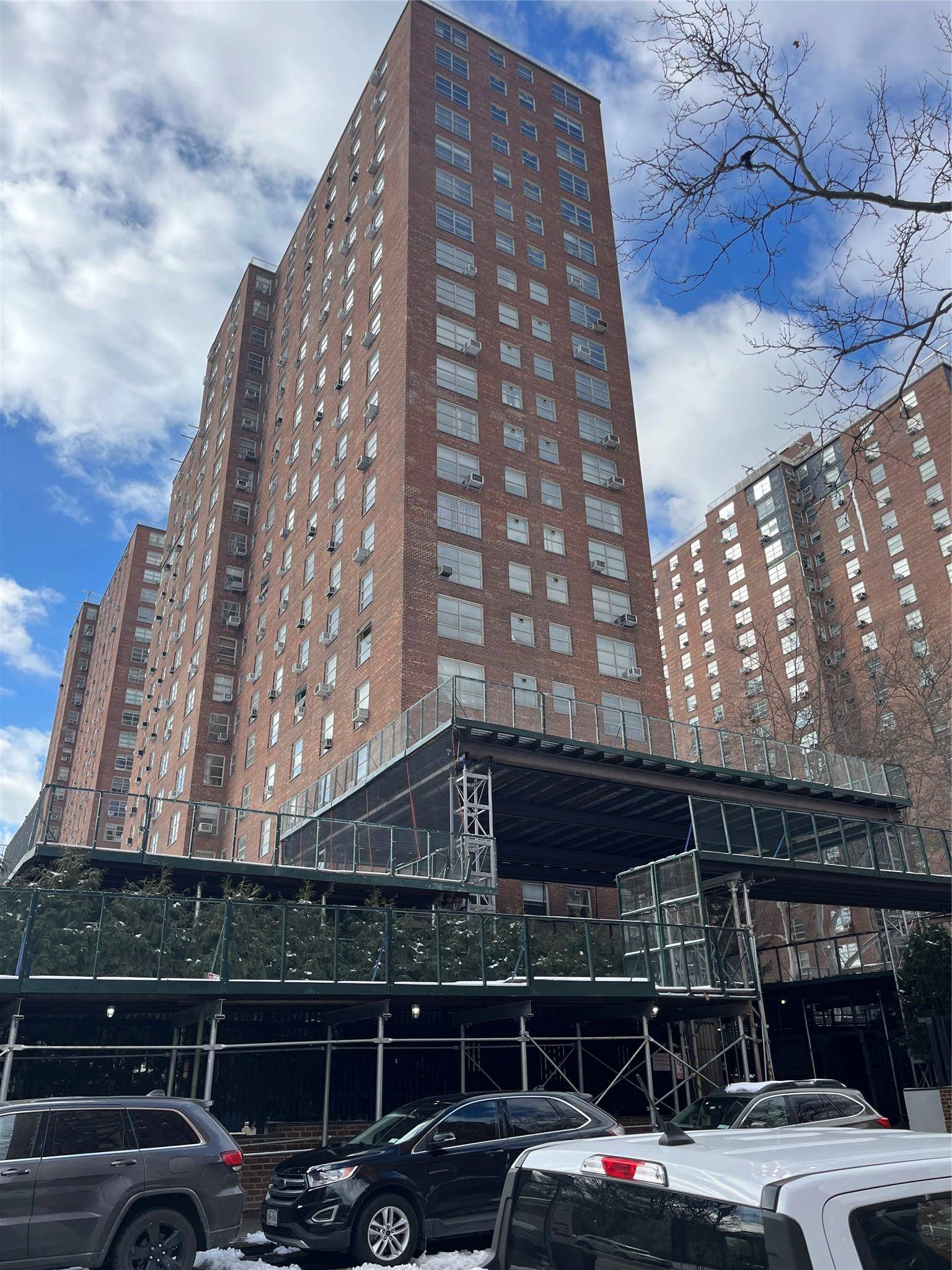 New York (manhattan), NY 10027,70 LaSalle ST #19F