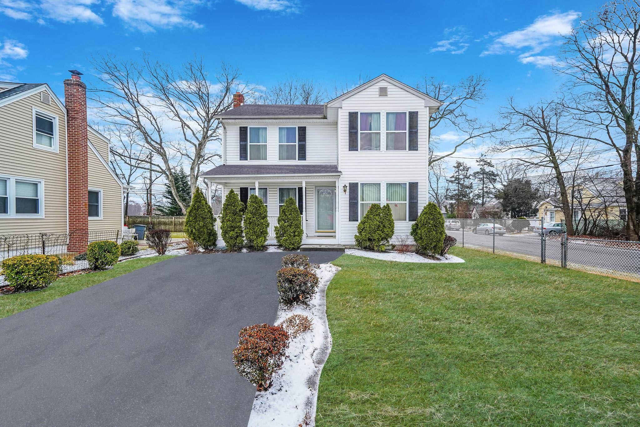 Wyandanch, NY 11798,10 Levey BLVD