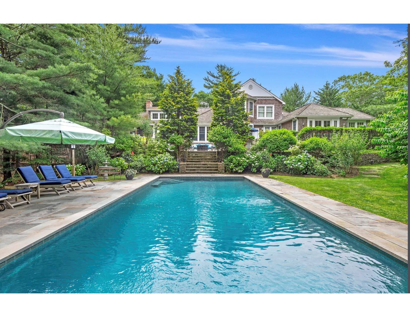 East Hampton, NY 11937,9 Owl's Nest LN