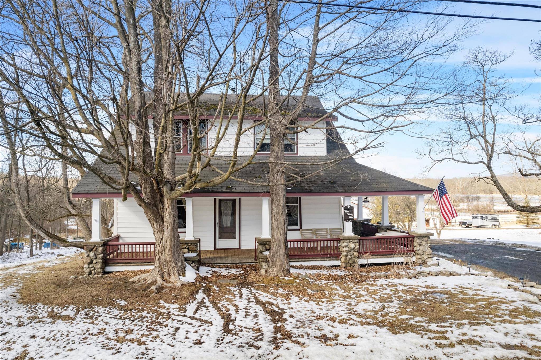 Slate Hill, NY 10973,319 Ridgebury RD