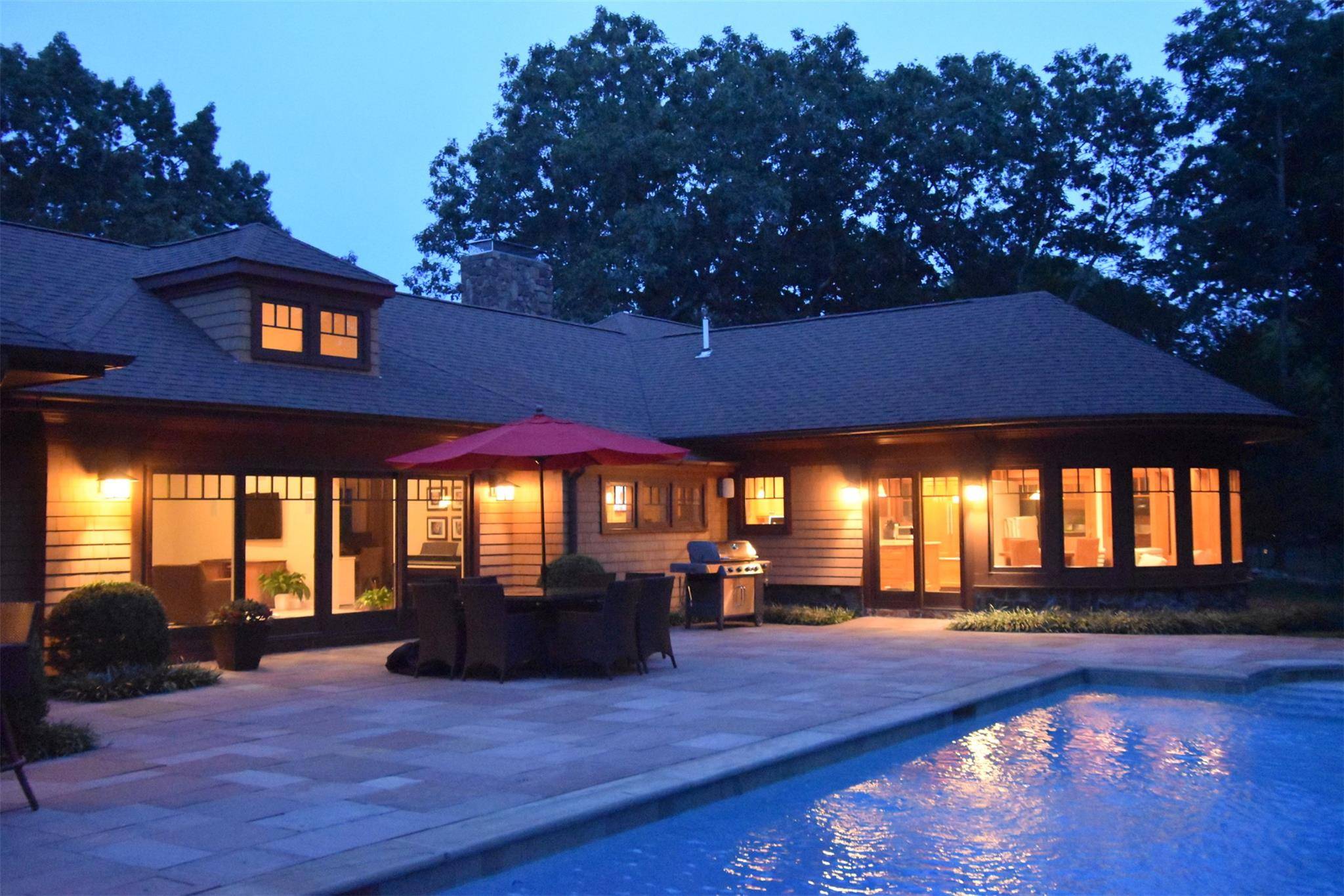 Cold Spring Harbor, NY 11724,11 E Woods DR