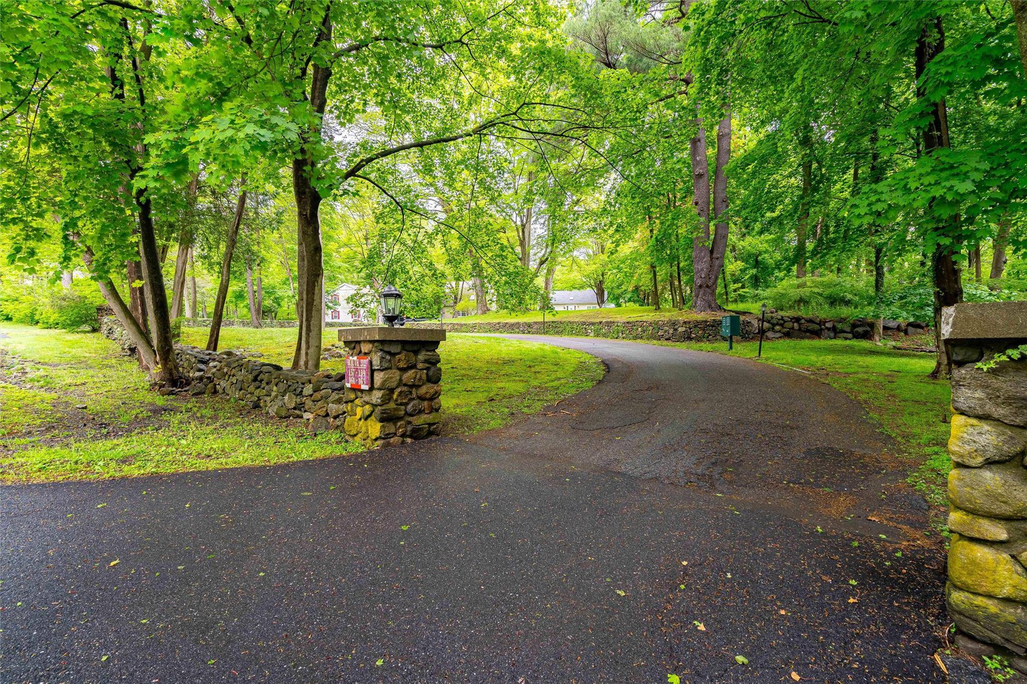 Somers, NY 10589,157/159/161/163 Route 202