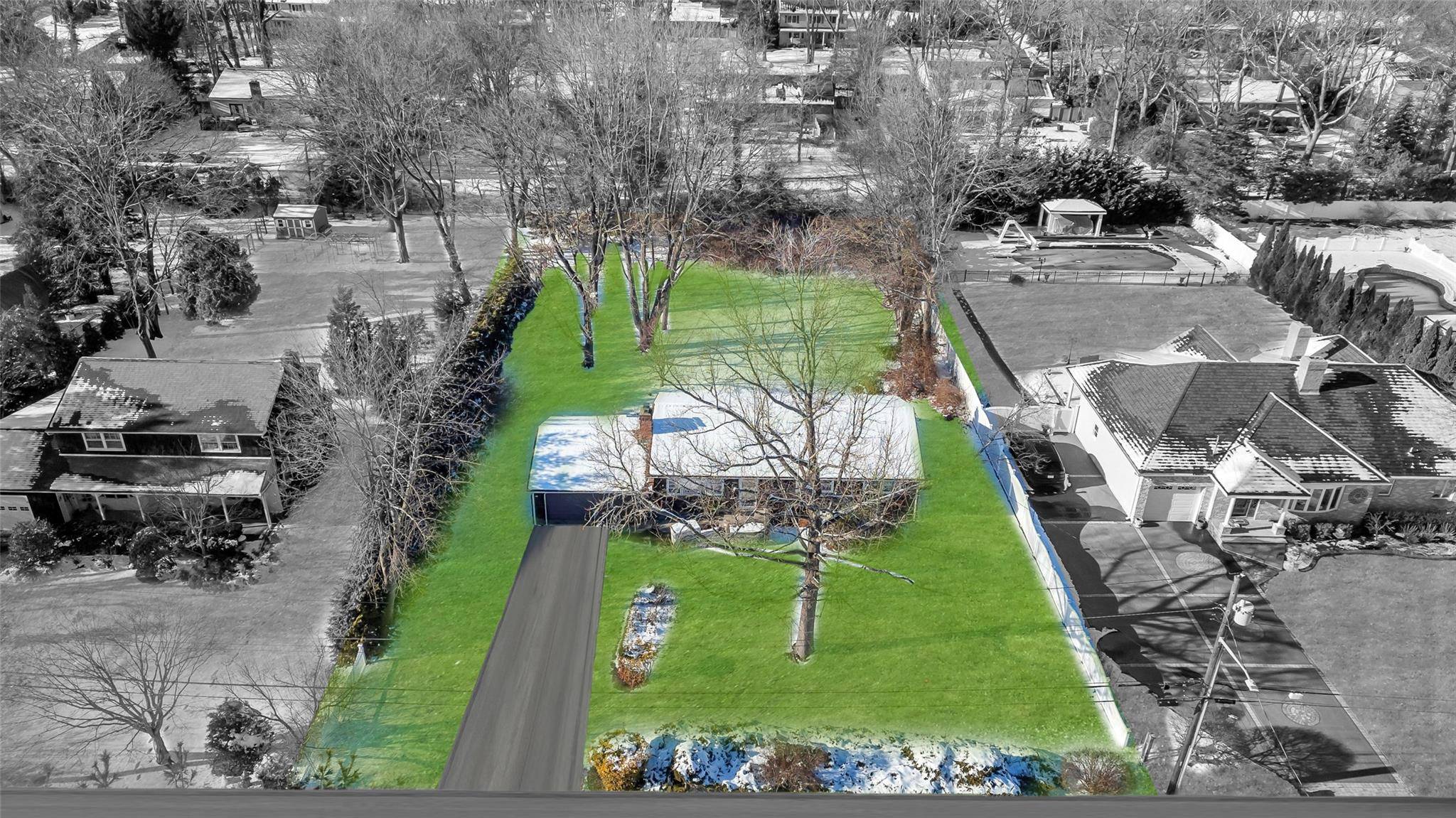 Smithtown, NY 11787,13 Ursular CT