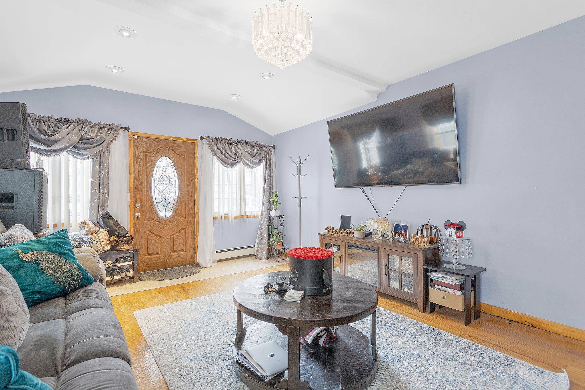 South Ozone Park, NY 11420,11122 114th ST