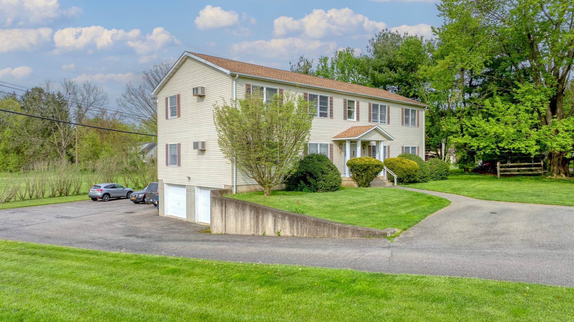 Lake Katrine, NY 12449,16 Fording Place RD