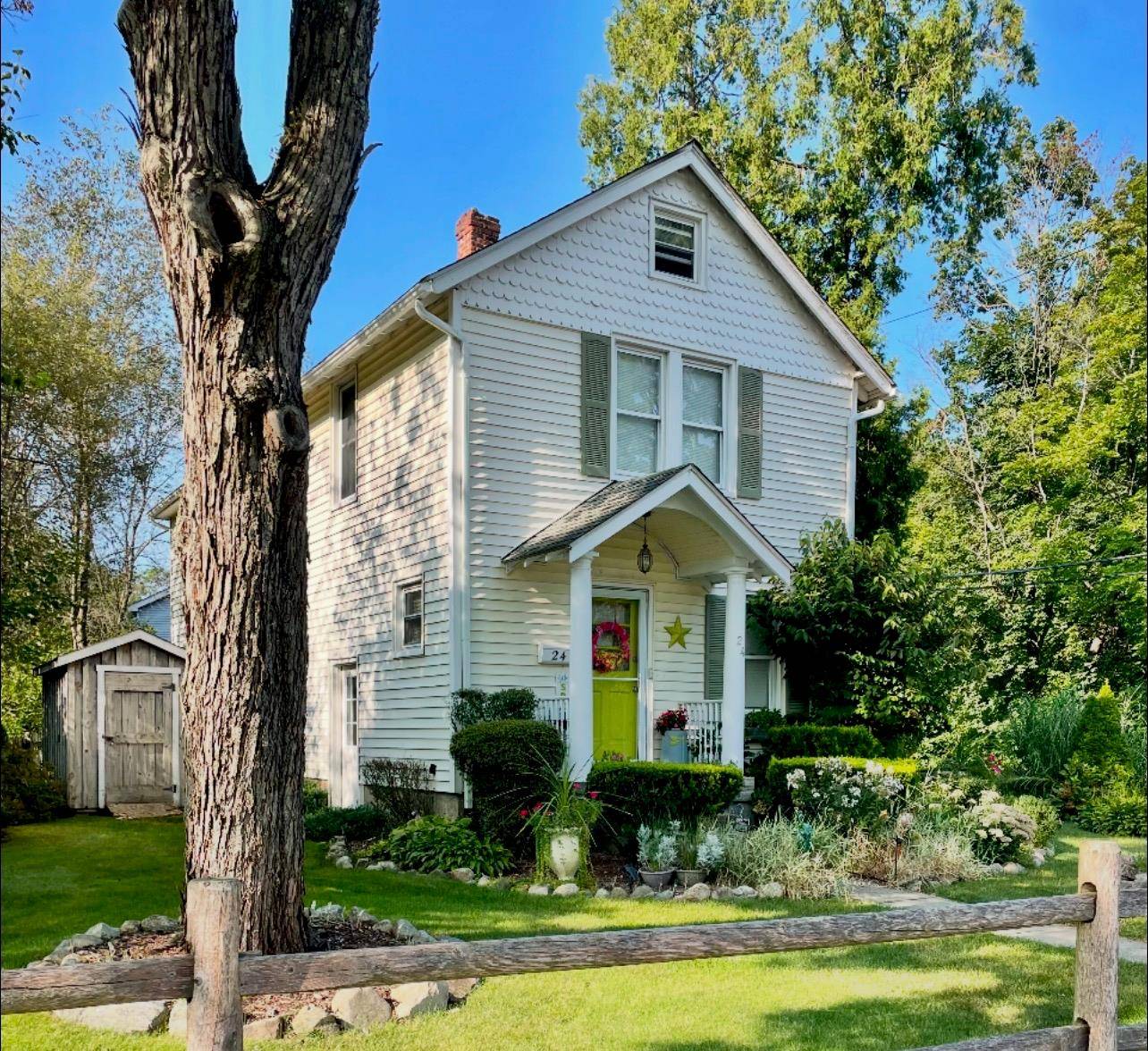 Sloatsburg, NY 10974,24 Sterling Ave