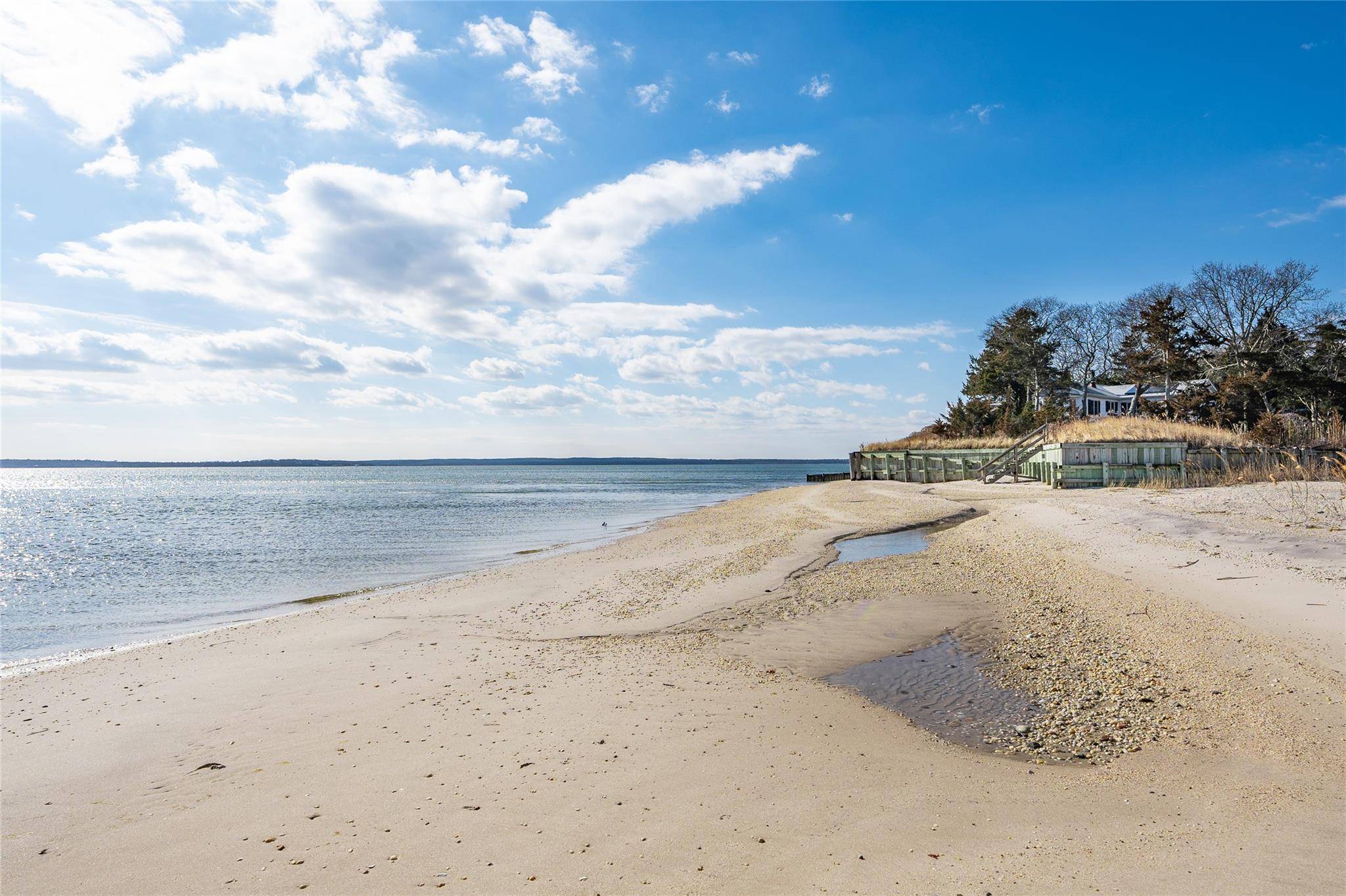 Laurel, NY 11948,1521 Peconic Bay BLVD