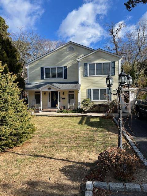 Bay Shore, NY 11706,1375 Pine DR