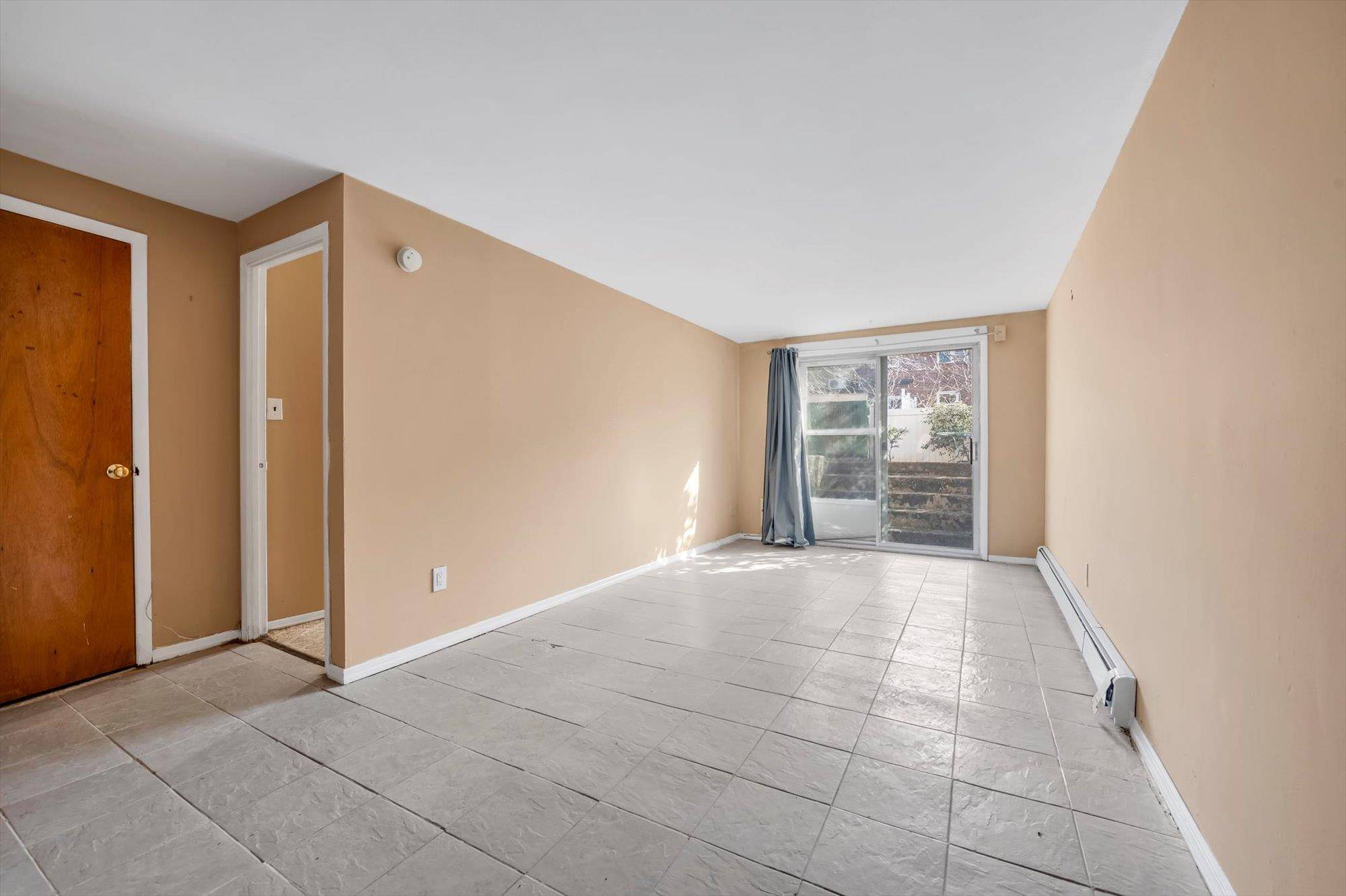Queens Village, NY 11427,8917 Pontiac ST