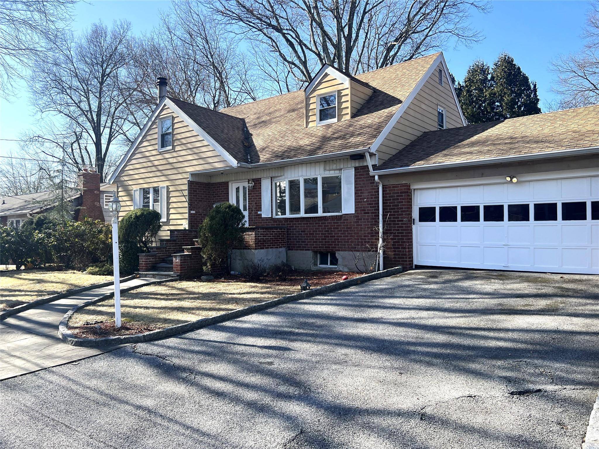 Yonkers, NY 10710,97 Patton DR