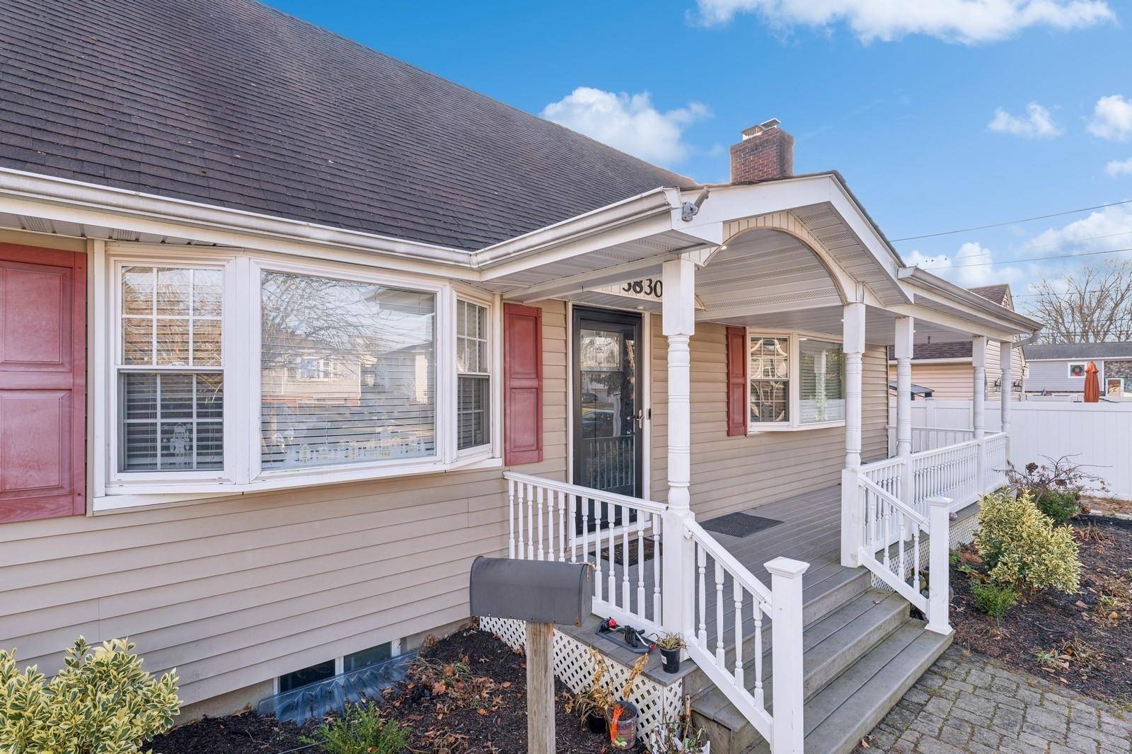 Seaford, NY 11783,3830 Hickory ST