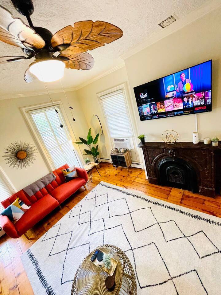 Warwick, NY 10990,36 South ST #38