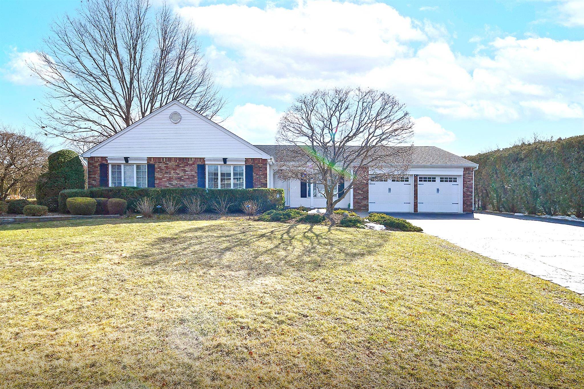 Commack, NY 11725,31 Timber Ridge DR