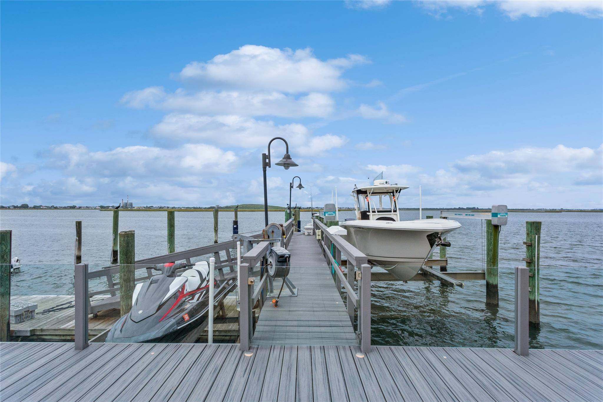 Lido Beach, NY 11561,319 Harbor DR