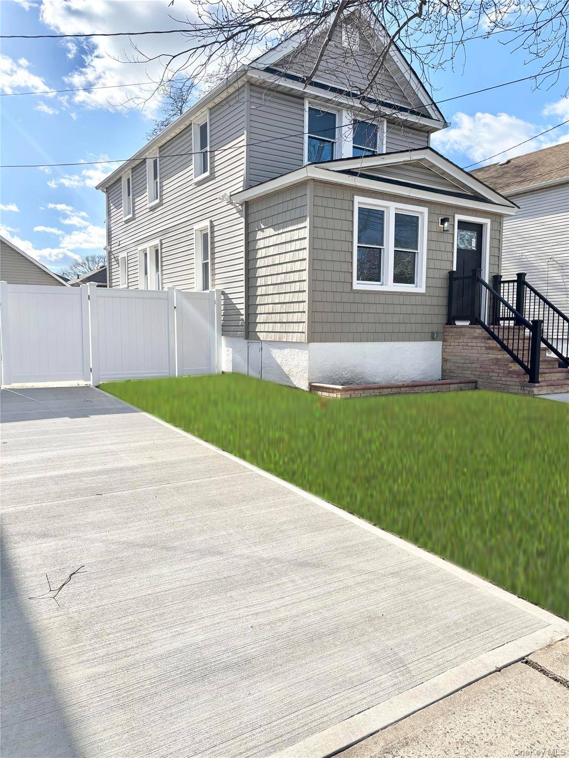 Cedarhurst, NY 11516,357 Westminster RD