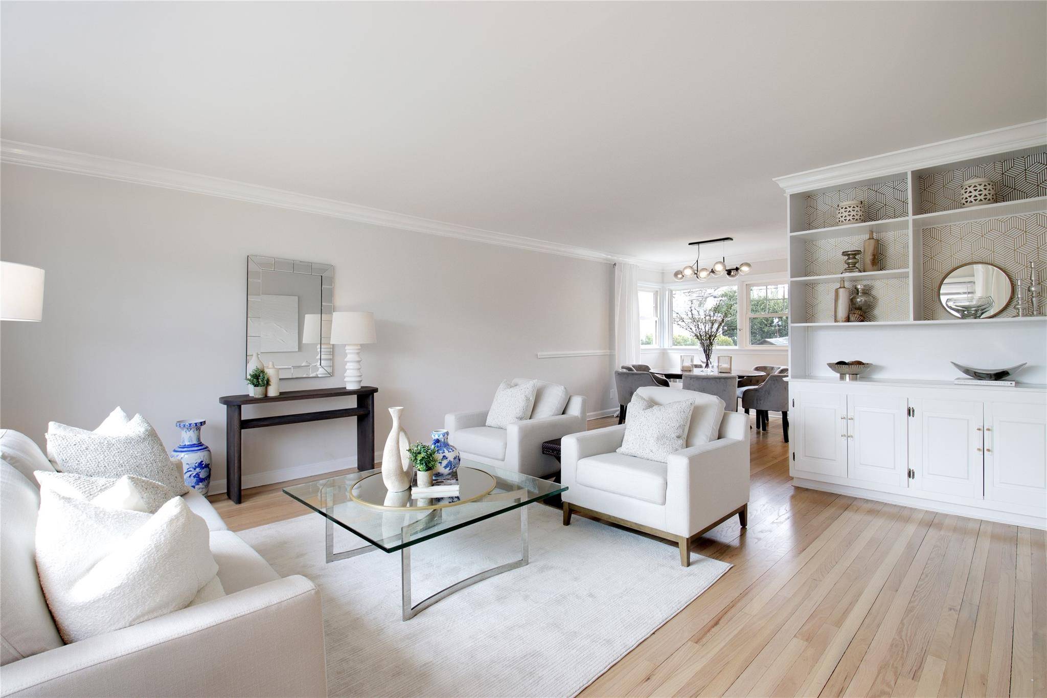 Garden City, NY 11530,206 Brompton RD