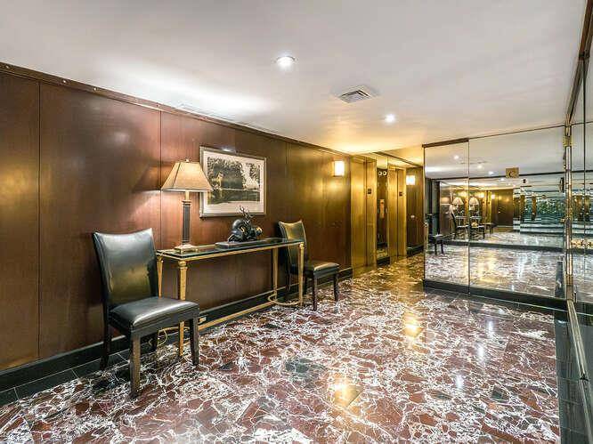 New York (manhattan), NY 10022,225 E 57th ST #1L