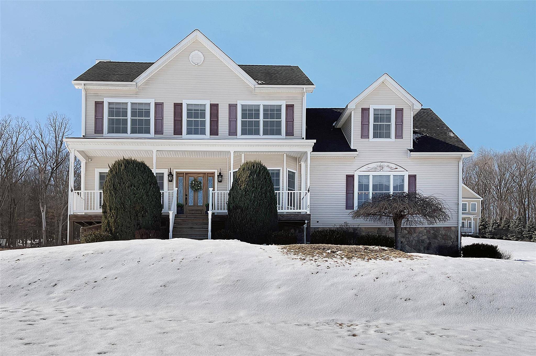 Harriman, NY 10926,41 Talbot RD