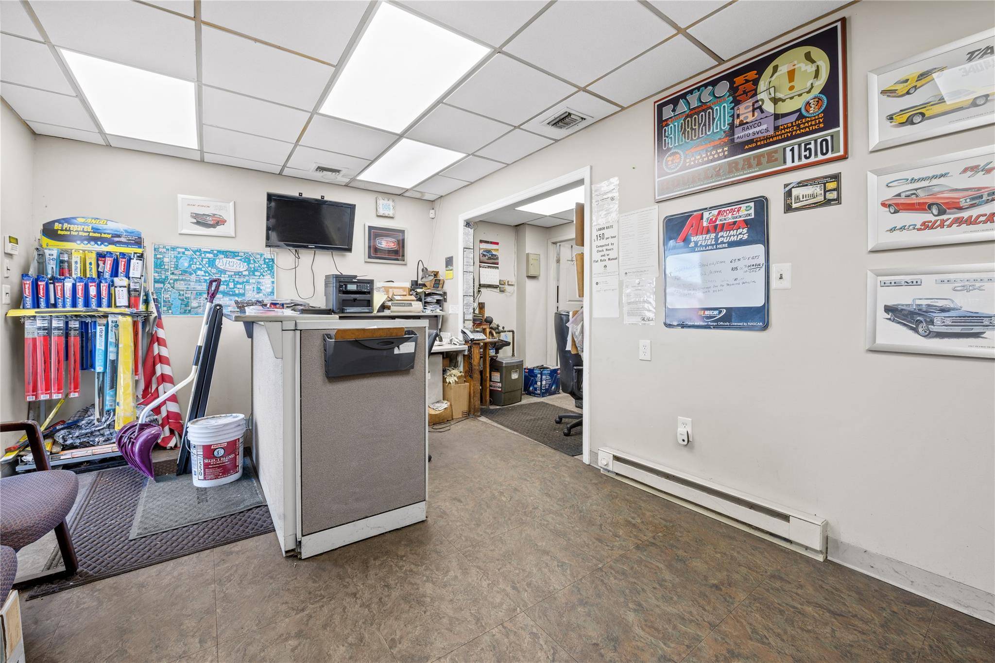 Patchogue, NY 11772,72 Terry ST