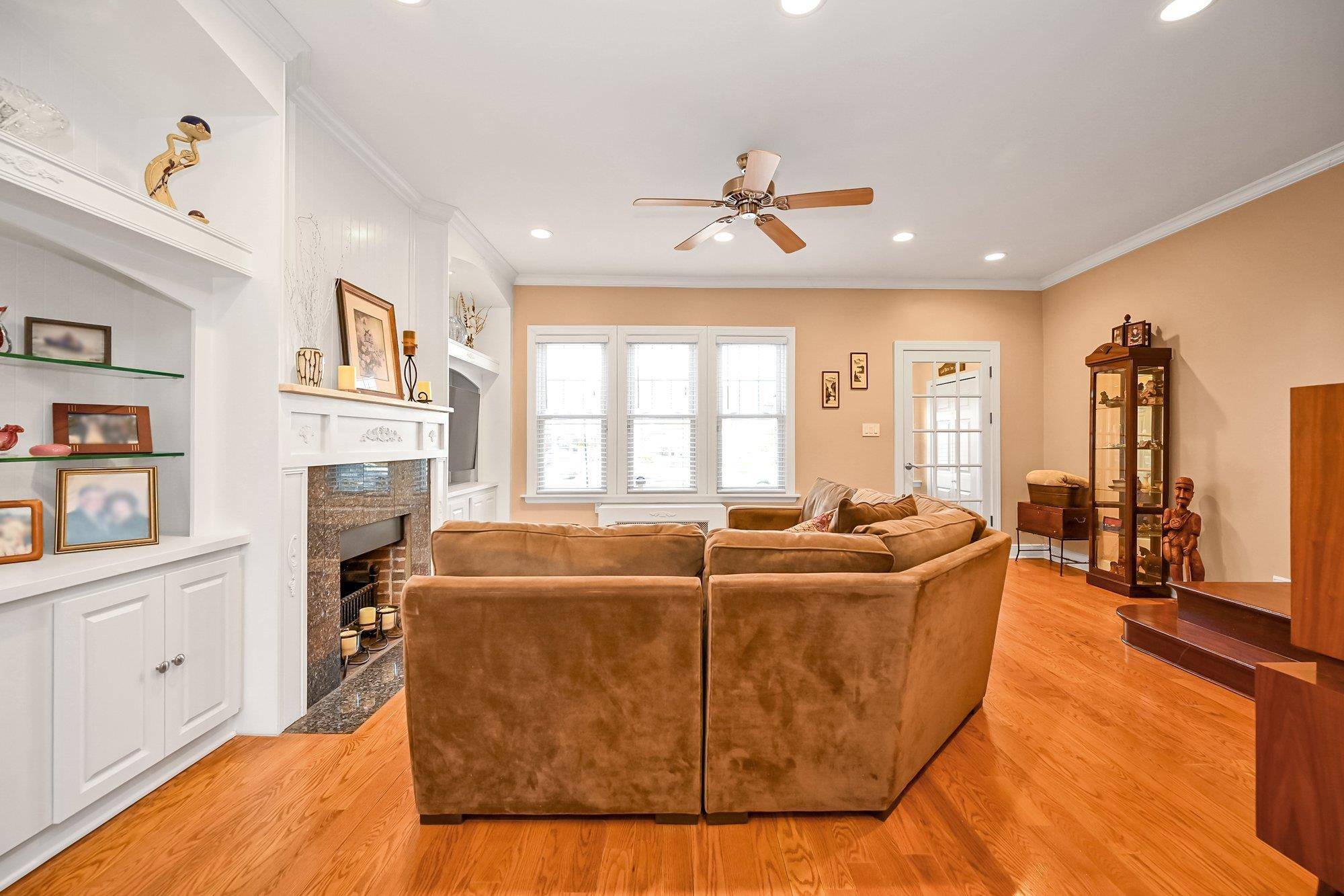 Flushing, NY 11354,147-34 33rd AVE
