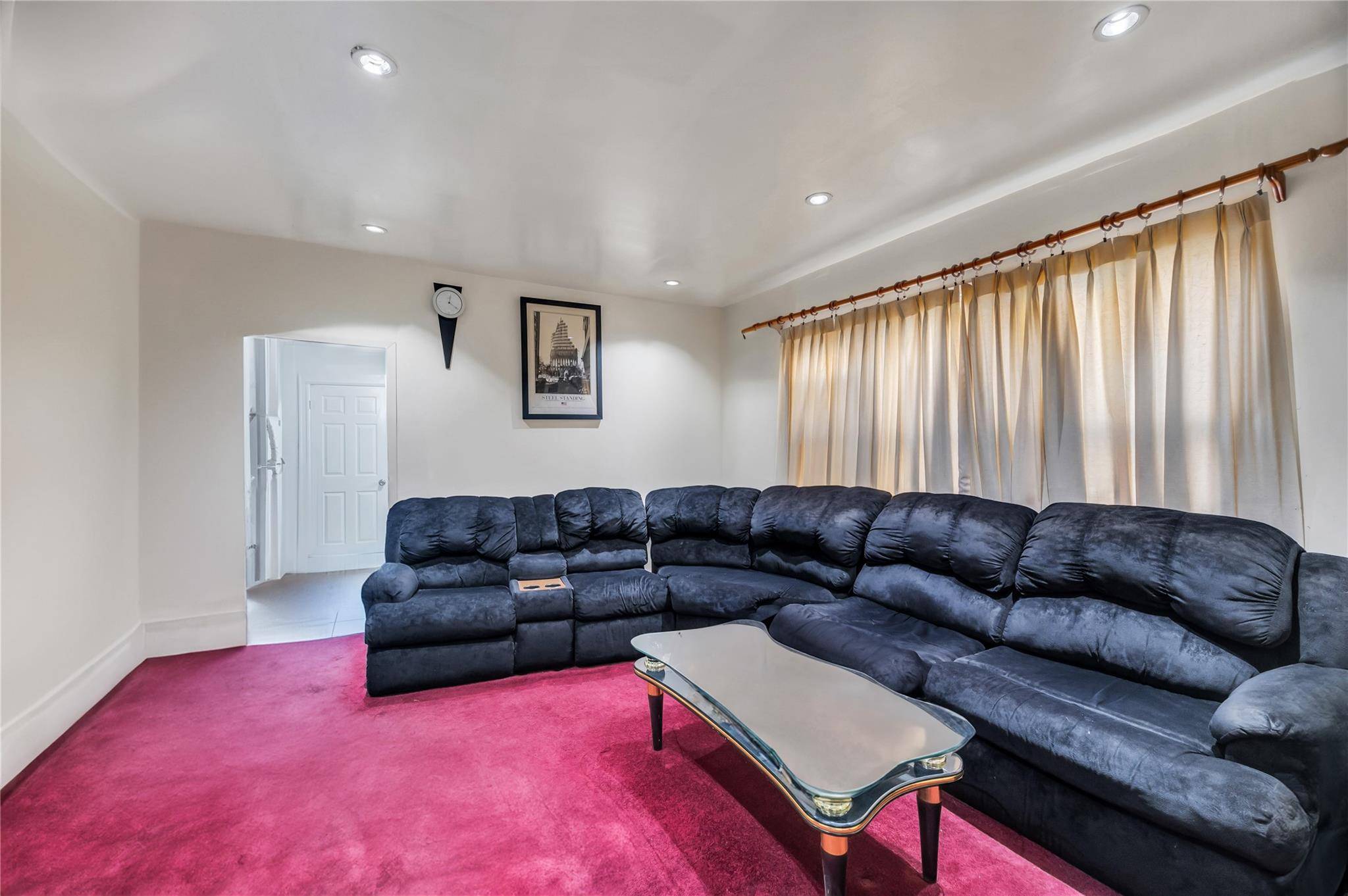 Richmond Hill S., NY 11419,10312 114th ST
