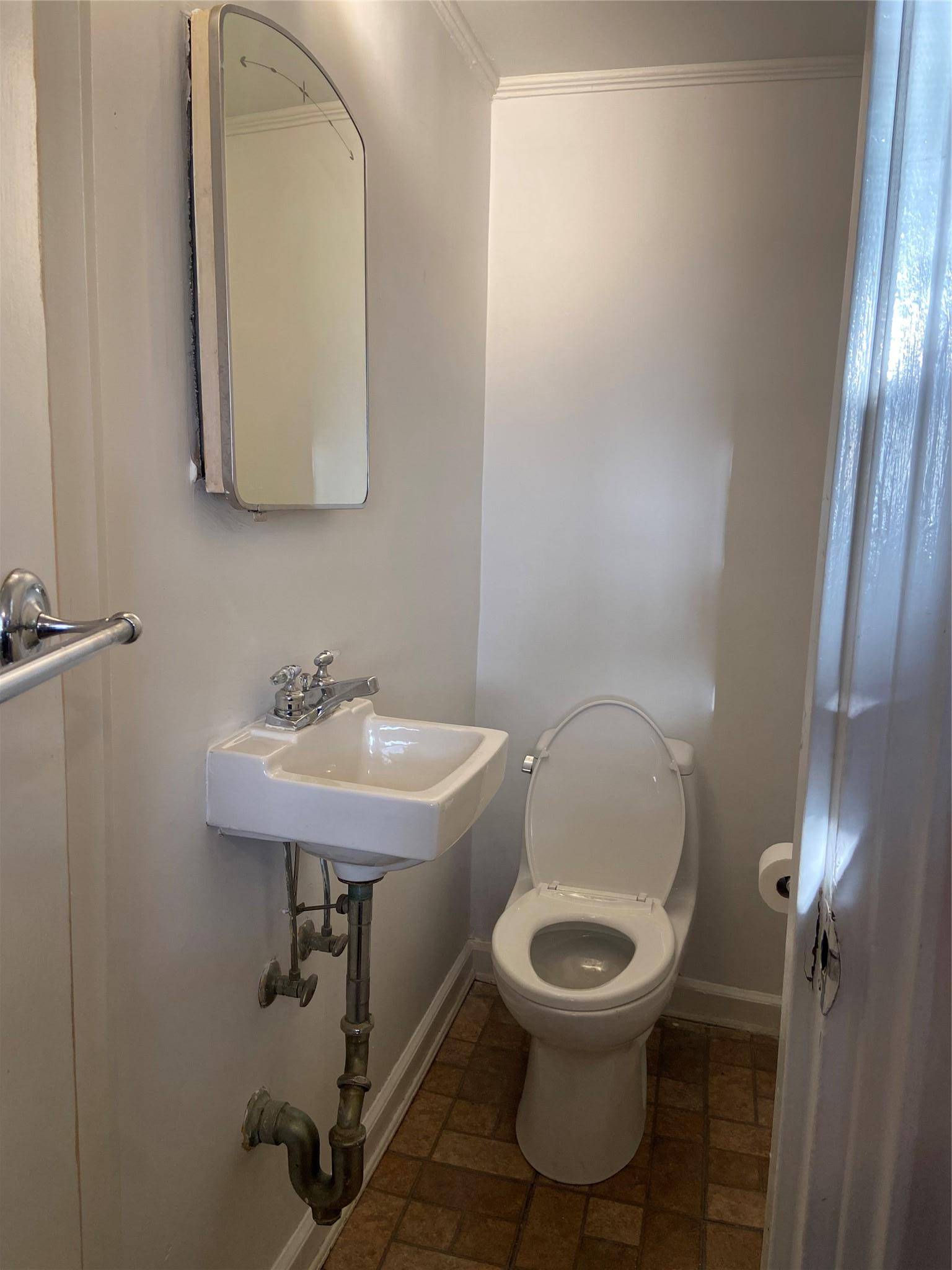 Oakland Gardens, NY 11364,50-36 201st ST